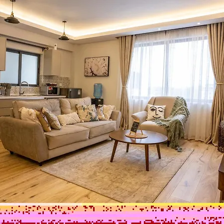 The Ugly Duckling דורמלטו